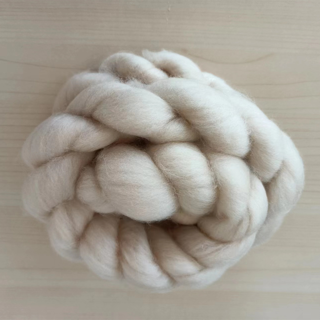 Chinese sheep wool tops ivory