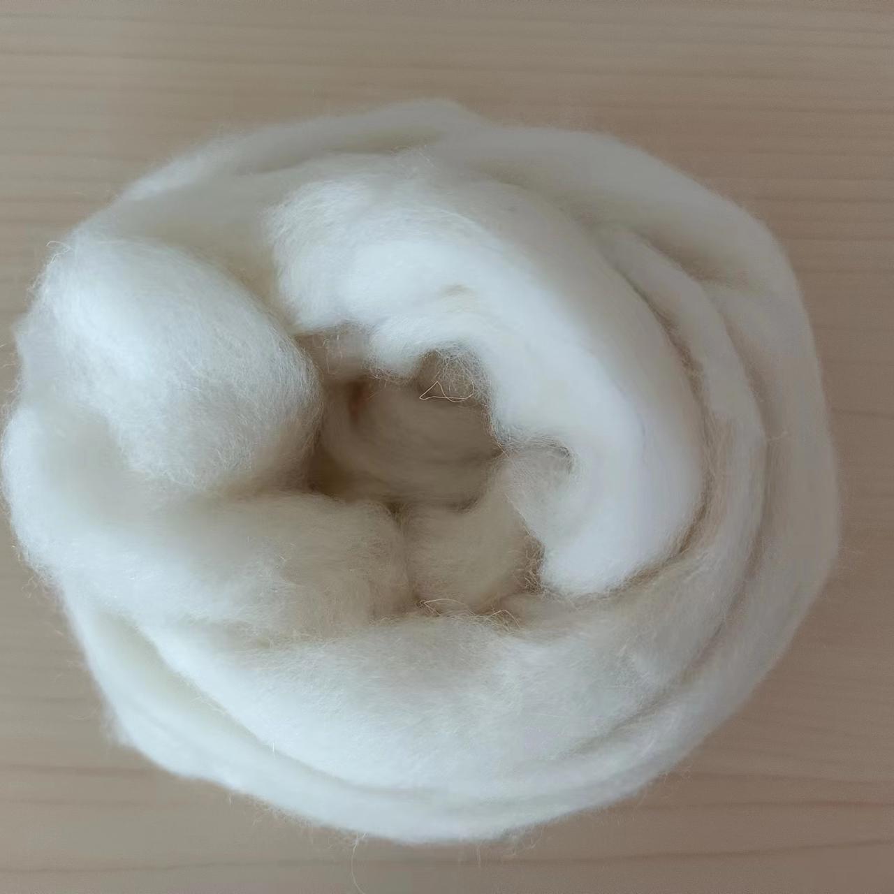 Pure Chinese sheep wool tops white