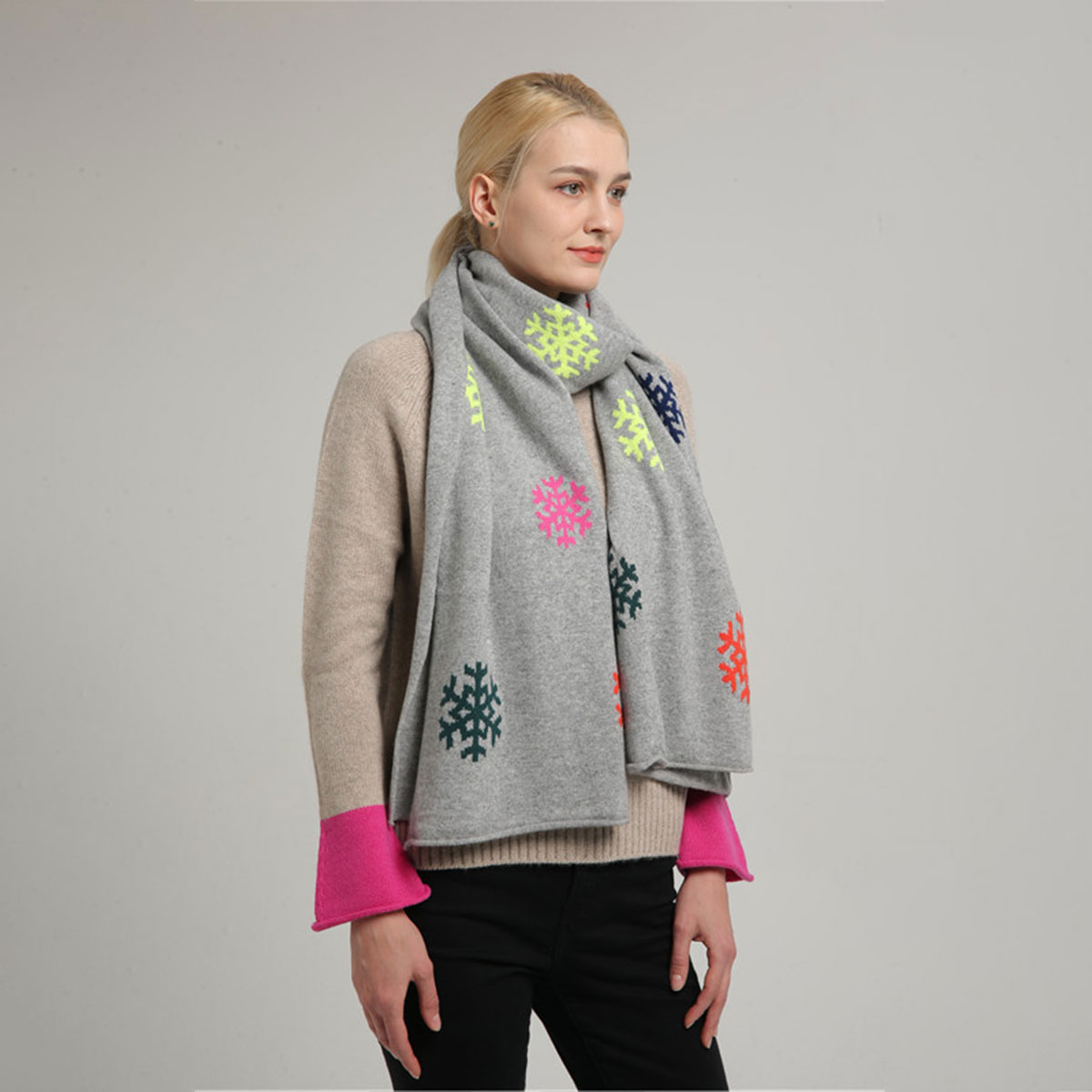 rainbow knitting cashmere scarf